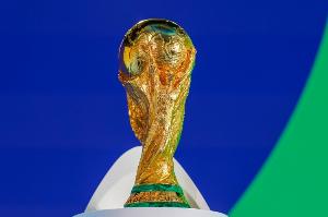 世界杯版权仍未官宣，颜强：FIFA要涨价，唯一版权谈判方不愿迁就
