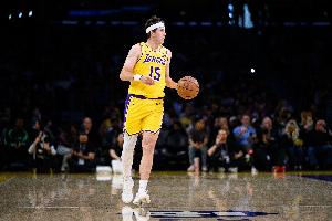 最大能续2.41亿！薪资专家：一切迹象表明里夫斯将拒绝球员选项