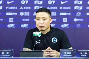 足球报：平局不足以让深圳新鹏城走出困境，陈涛仍坐在火山口上